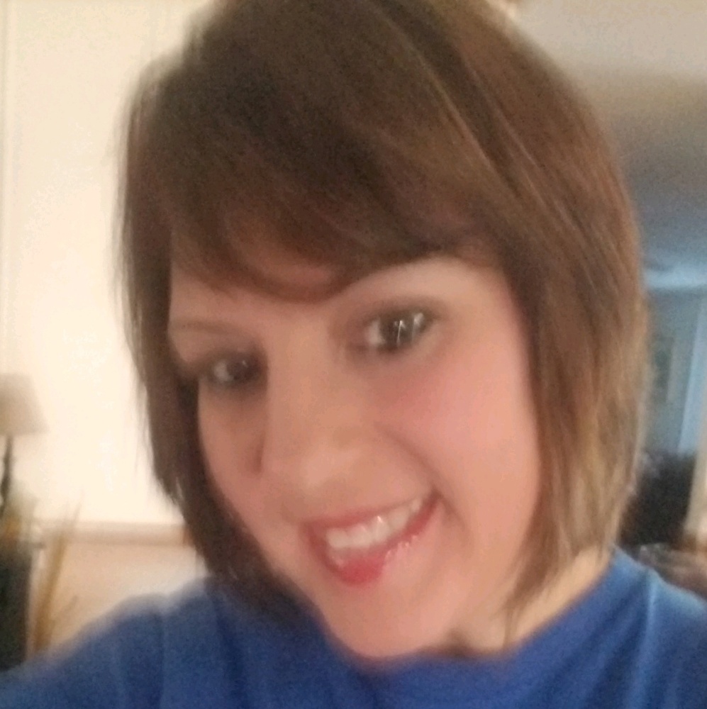 Meet your Posher, Leslie